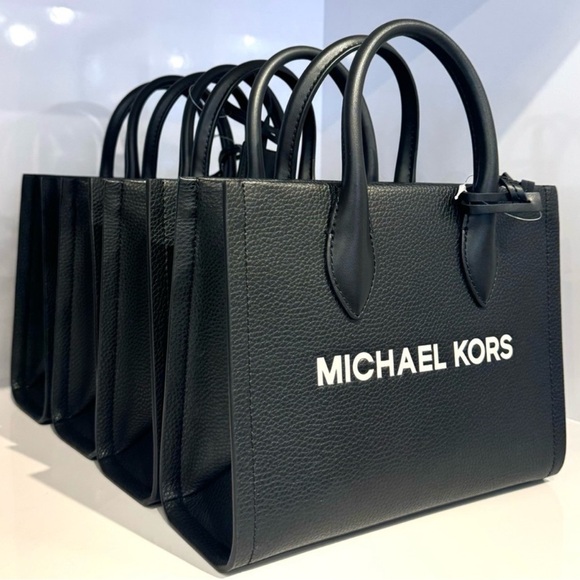 Michael Kors Mirella Small Signature Logo Crossbody Bag Black - Picture 1 of 8
